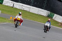 Vintage-motorcycle-club;eventdigitalimages;mallory-park;mallory-park-trackday-photographs;no-limits-trackdays;peter-wileman-photography;trackday-digital-images;trackday-photos;vmcc-festival-1000-bikes-photographs